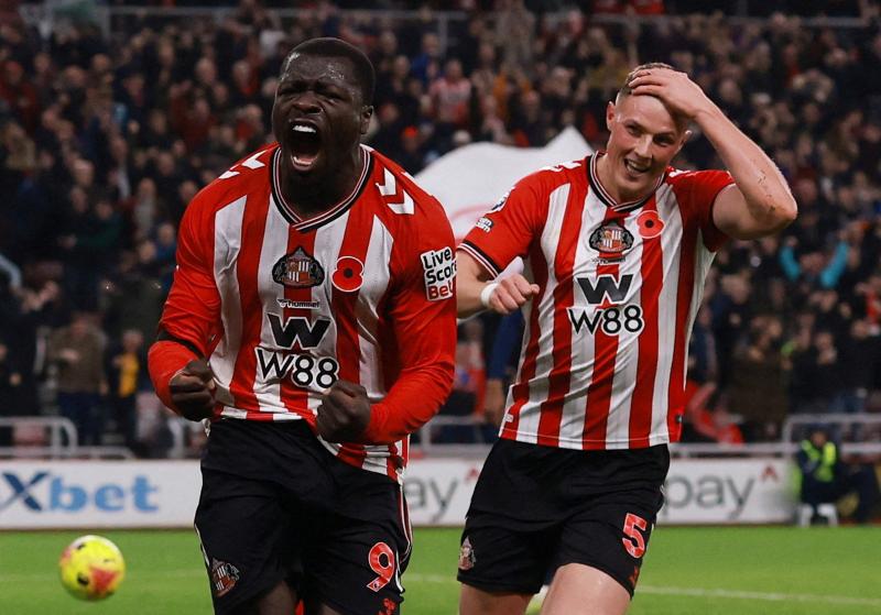 Sunderland end Arsenal’s winning run – and show the rest of the Premier League how to stop them